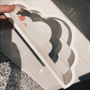 floating cloud shelf